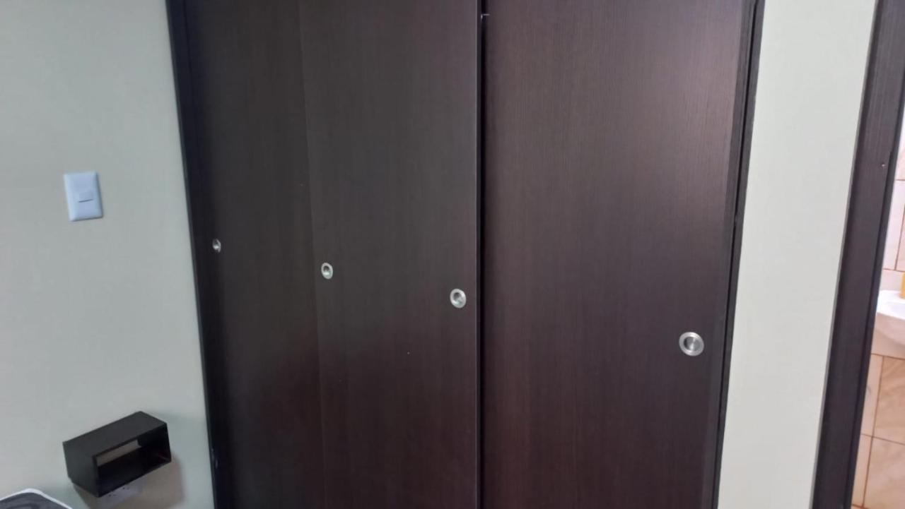 Hermosos Apartaestudios Con Wifi Bogotá Eksteriør billede